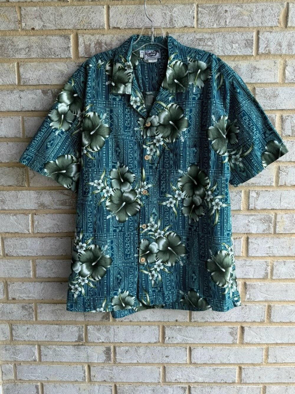 Paradise Style Hawaii Short Sleeve Button Up Tropical Floral Shirt Men's Size XL
